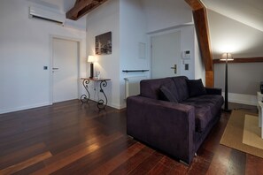 Apartamento Confort, 1 habitación | Vistas a la ciudad