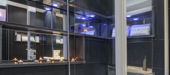 The Queen Luxury Apartments - Villa Giada