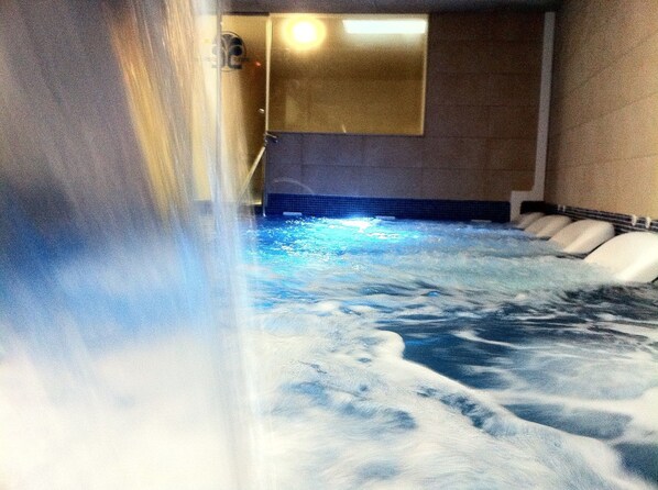 Steam room, hot springs, Turkish bath, body treatments, hydrotherapy - Balneario de Villavieja (Villavieja)