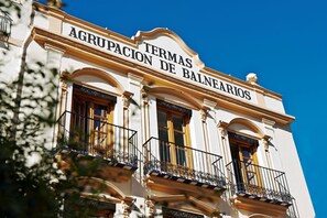 Front of property - Balneario de Villavieja (Villavieja)