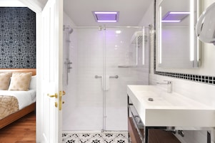 Free toiletries, hair dryer, towels, soap