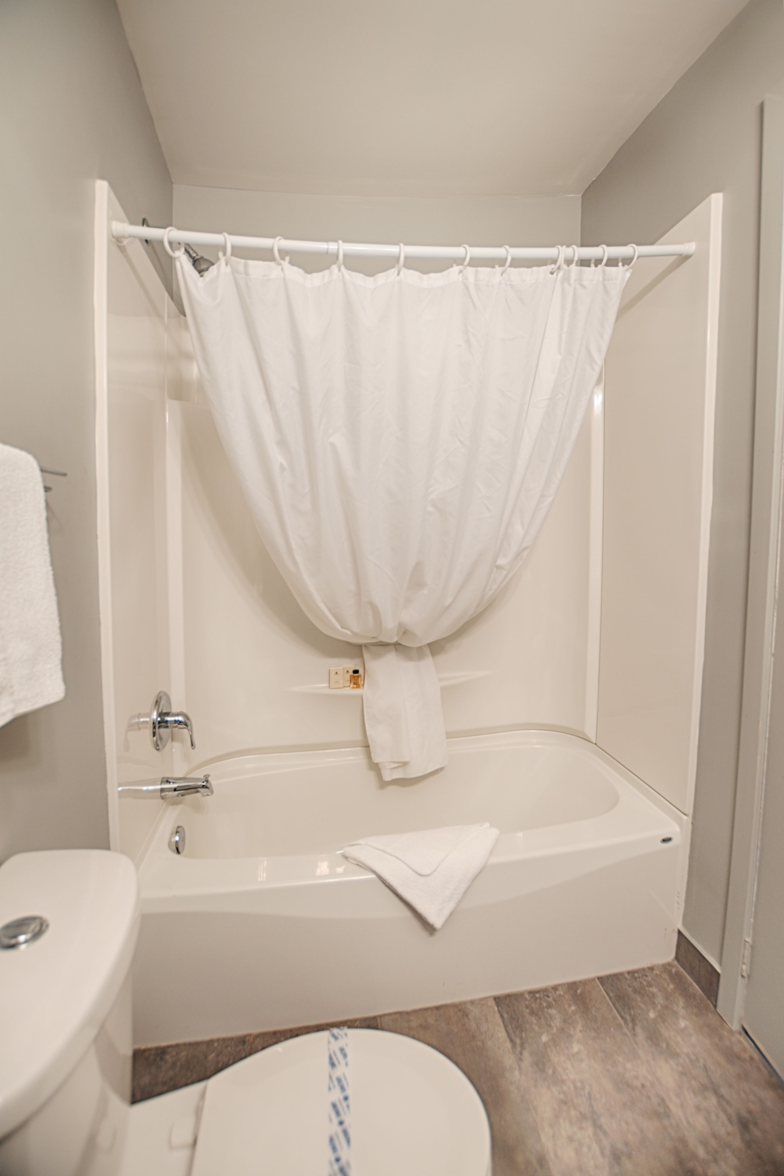 Photo - Le Fabreville Motel & Suites