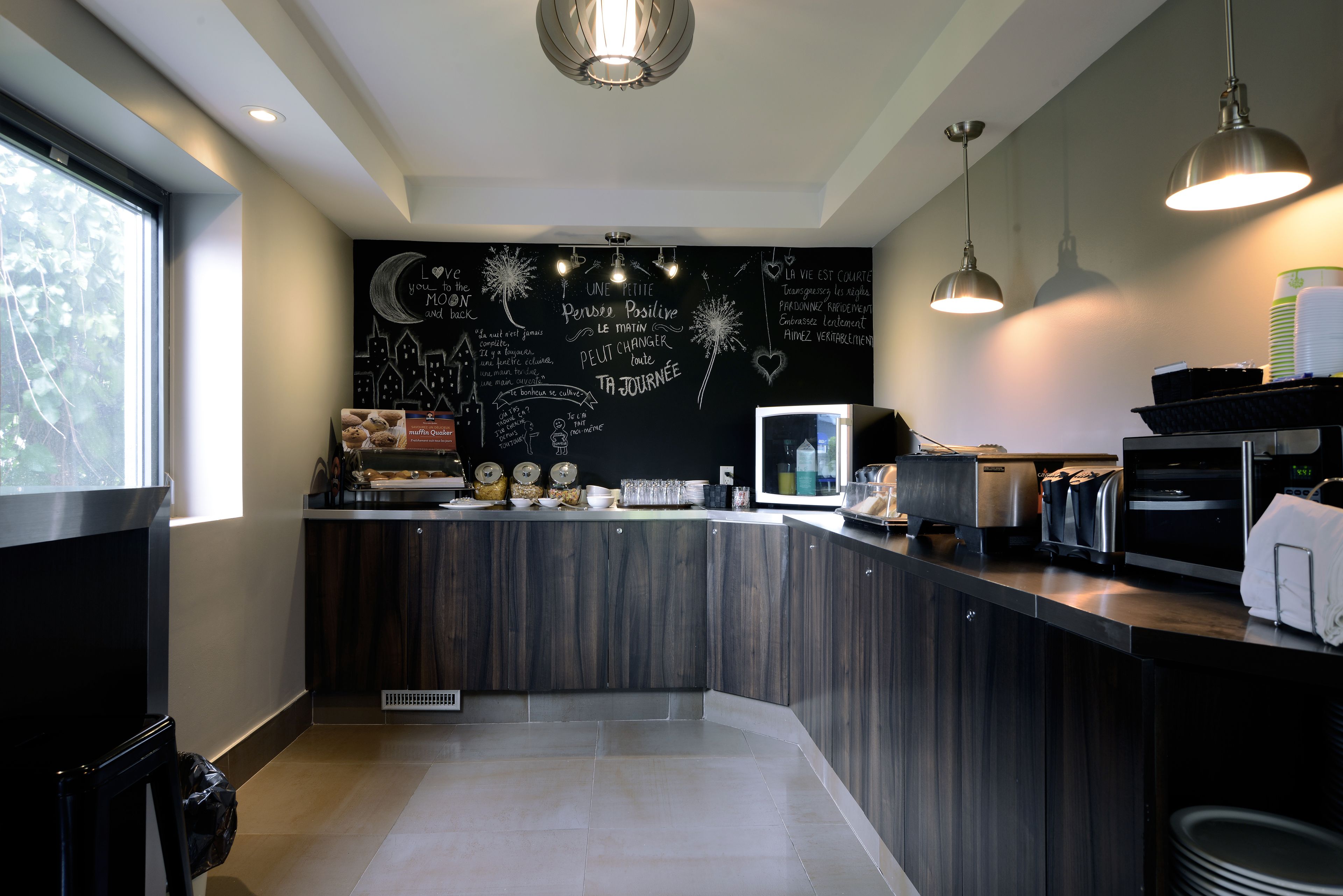 Photo - Le Fabreville Motel & Suites