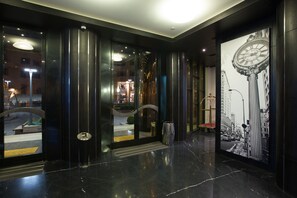 Nội thất lối vào