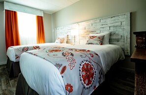 Appart'hotel,3 bedrooms | Soundproofing, iron/ironing board, free WiFi, bed sheets - Centre de Villégiature Dam-en-terre (Alma)