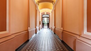 Interior entrance - Elegant Apartments (Kraków)