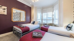 Sábanas italianas Frette, ropa de cama de alta calidad y escritorio