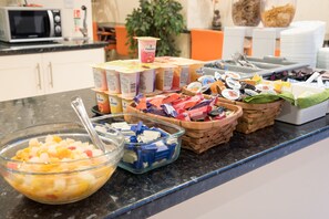 Daily continental breakfast (GBP 4.50 per person)