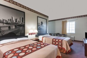 Iron/ironing board, free WiFi, bed sheets - Super 8 by Wyndham Harrisburg Hershey North (Harrisburg)