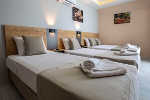 Standard-Dreibettzimmer, Mehrere Betten, Bergblick