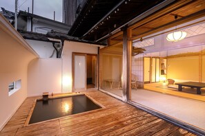 Chambre, non-fumeur (Miyabi-kan JapaneseStyle,openair bath)