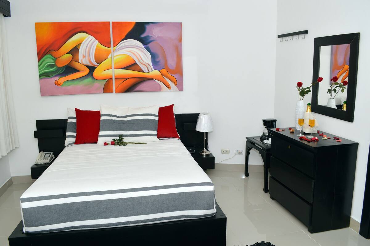 Superior Triple Room, Multiple Beds | Iron/ironing board (on request), WiFi (free), bed sheets