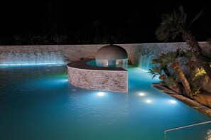 Indoor pool, 2 outdoor pools, pool umbrellas, pool loungers