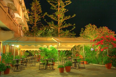 Hotel Esperides