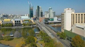 View from room - Melbourne Holiday Apartments at Northbank – Flinders Street (Melbourne)