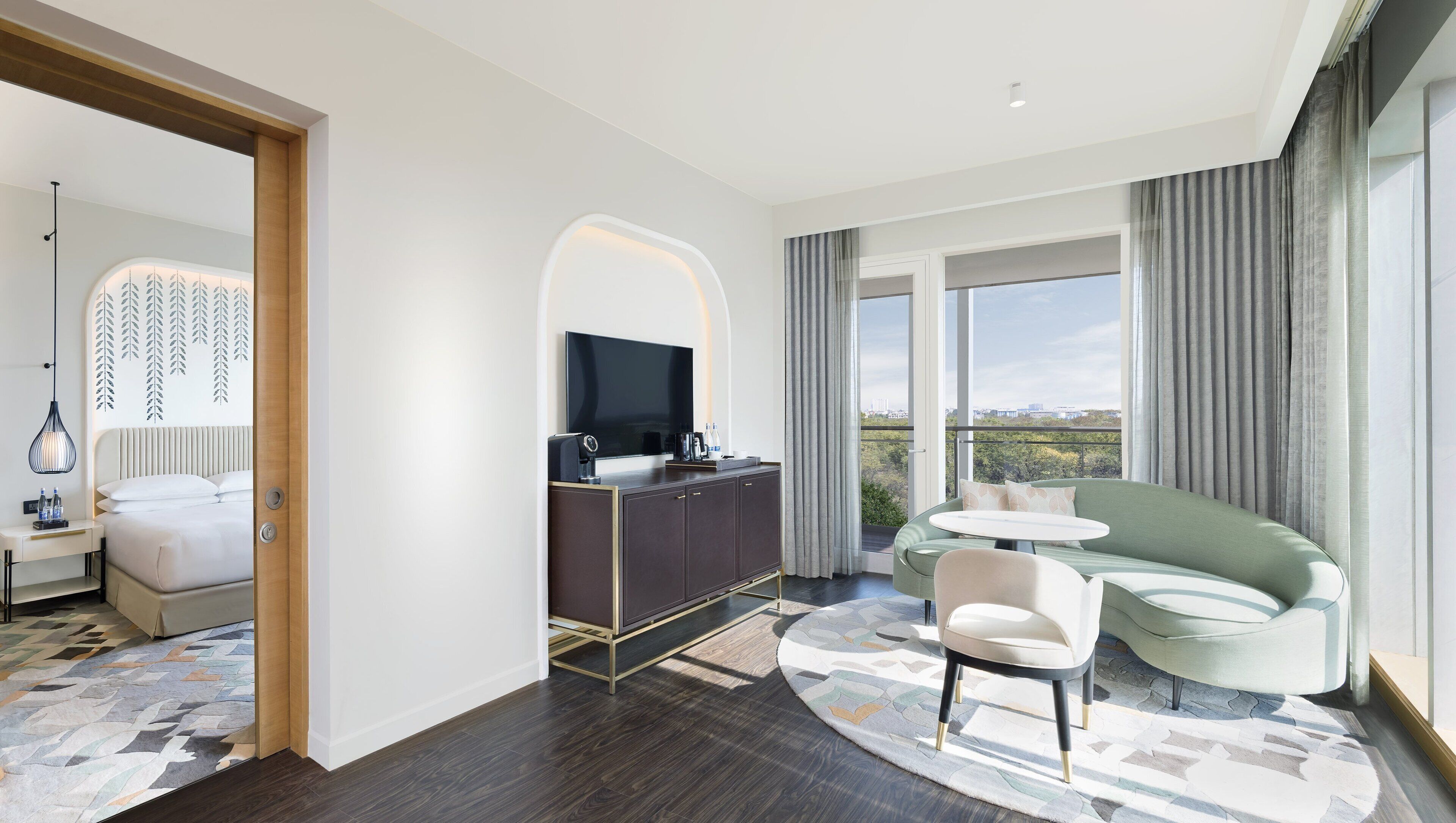 junior suite, 1 single bed | living area | 40-inch led tv with digital channels, tv