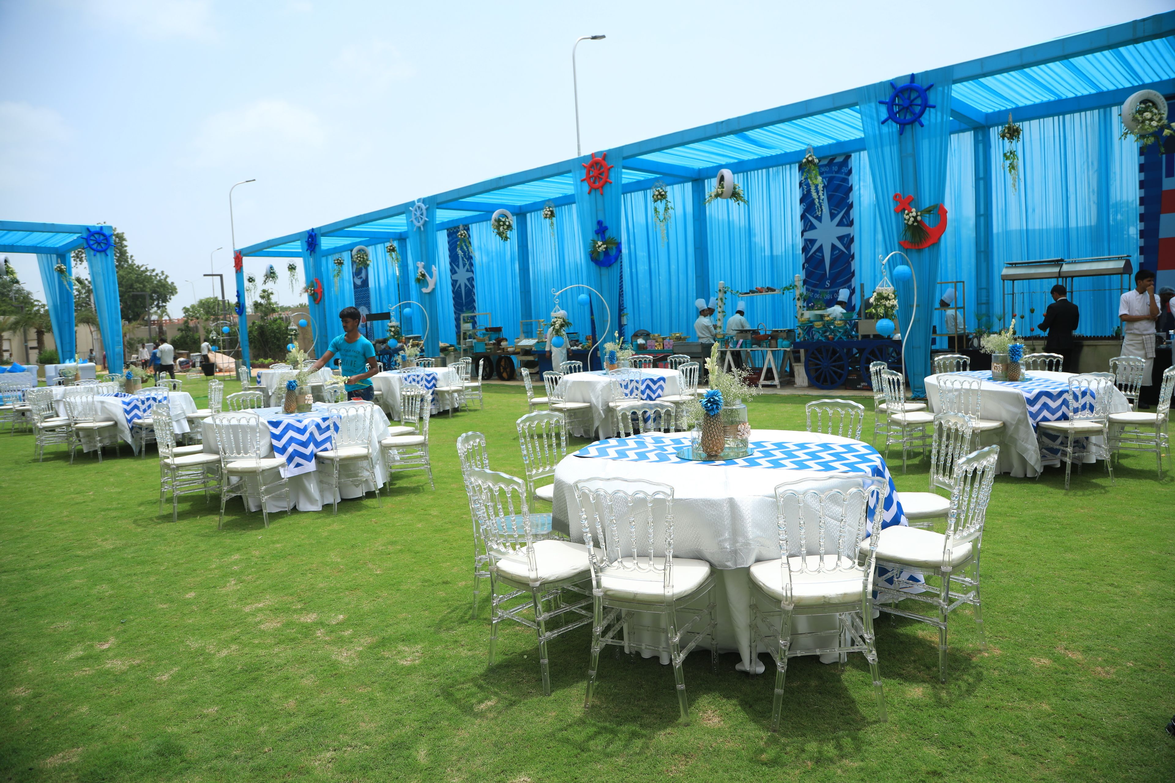 outdoor banquet area