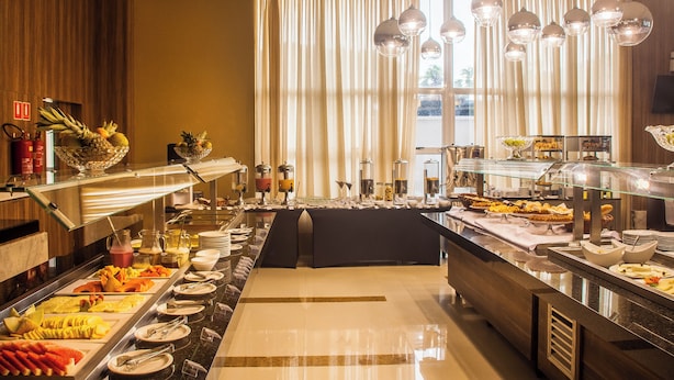 吃到飽自助式早餐