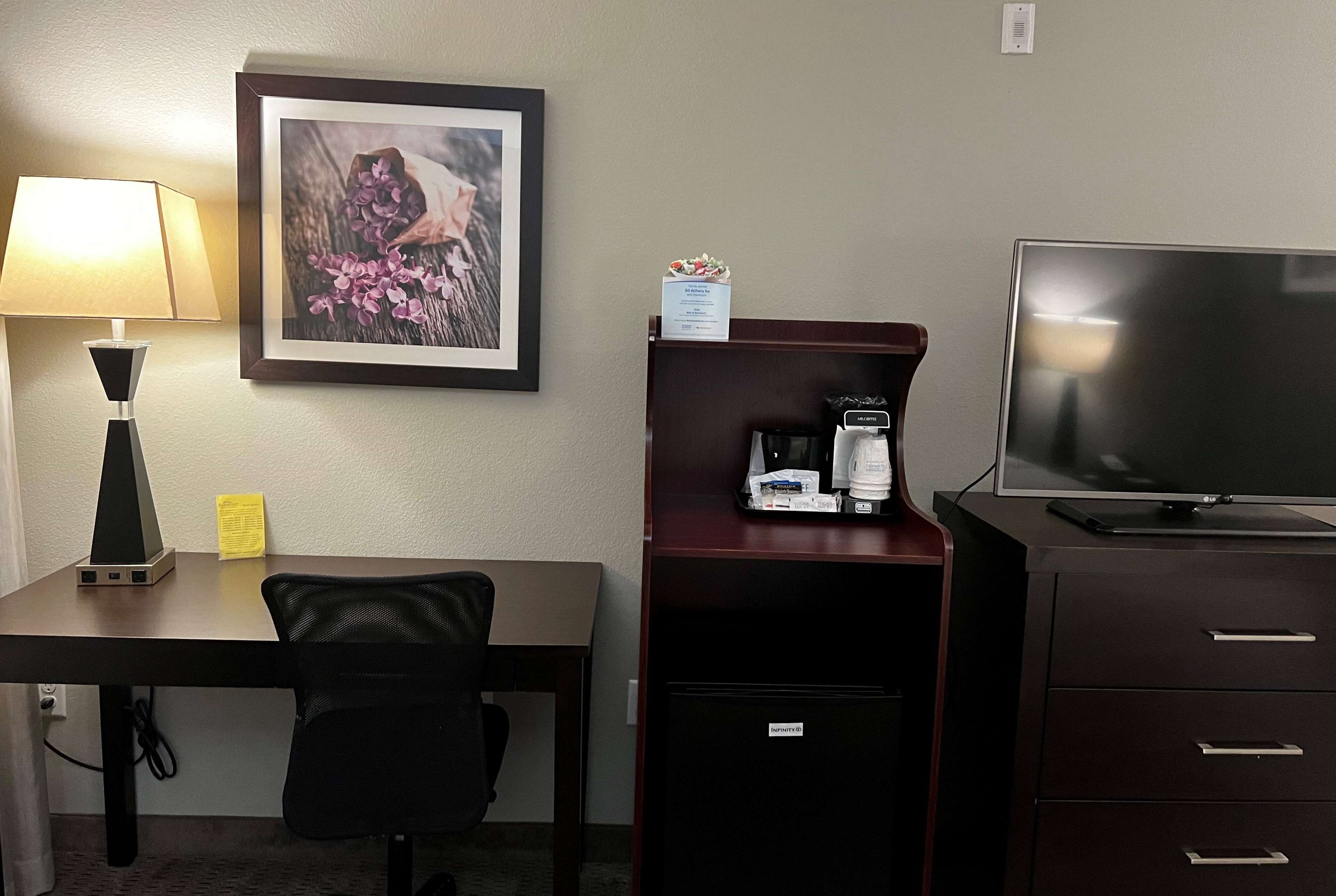 desk, laptop workspace, iron/ironing board, free cots/infant beds