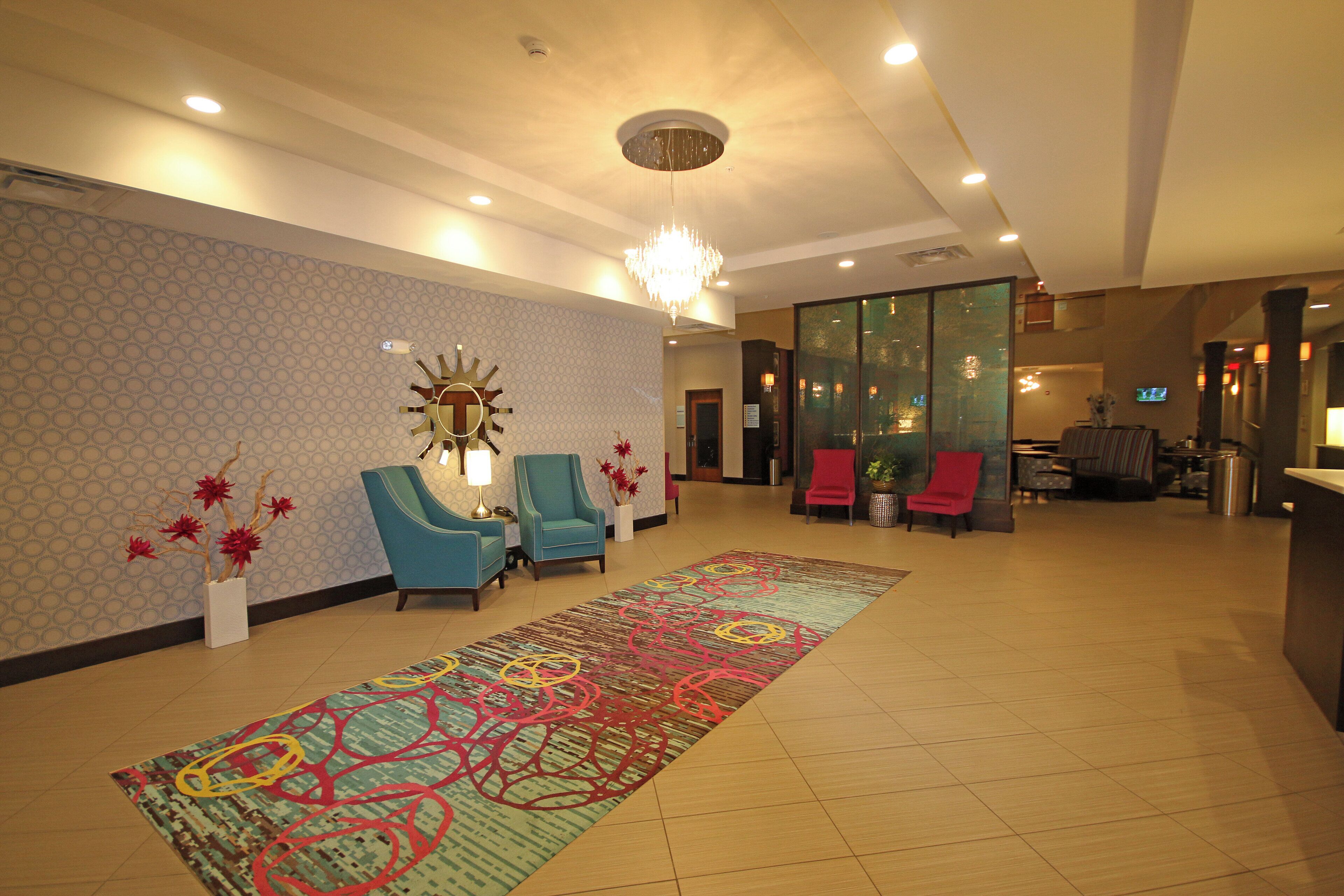Photo - Holiday Inn Express & Suites Charlotte North