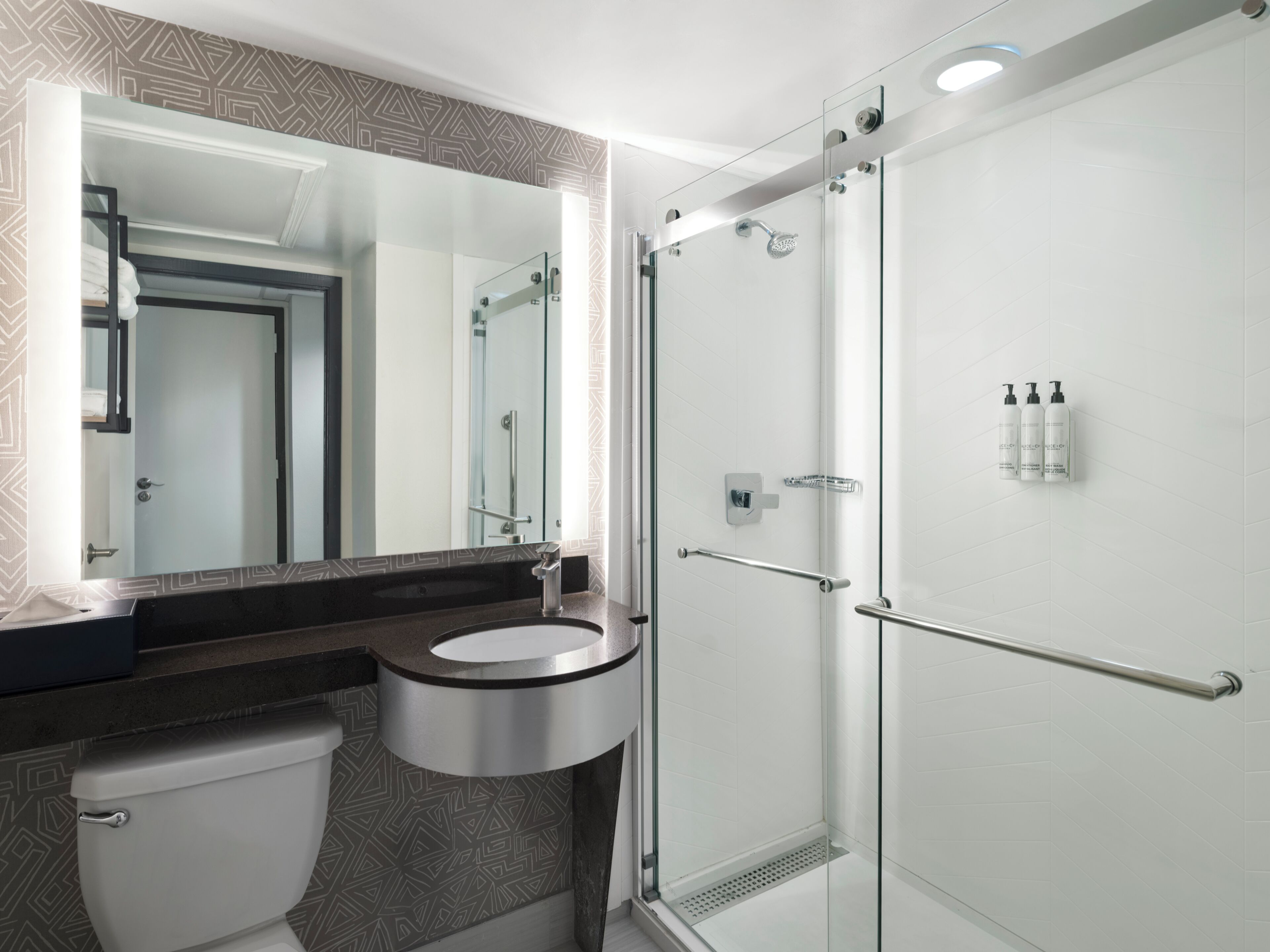 Photo - Fairfield by Marriott Inn & Suites Houston Downtown