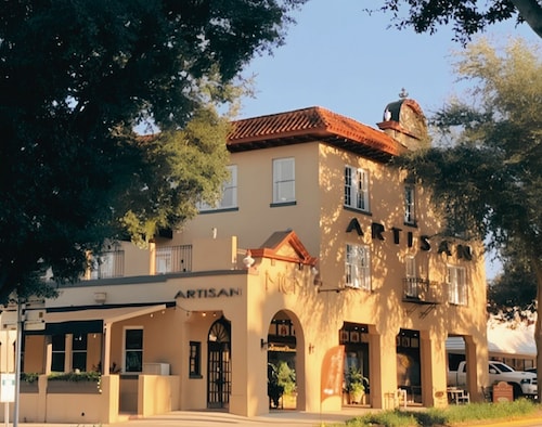 Artisan Downtown