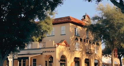Artisan Downtown