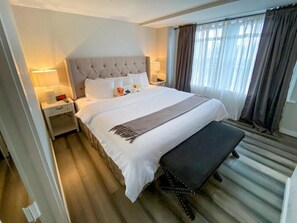 Luxury-Suite, 1 King-Bett | 1 Schlafzimmer, hochwertige Bettwaren, individuell dekoriert
