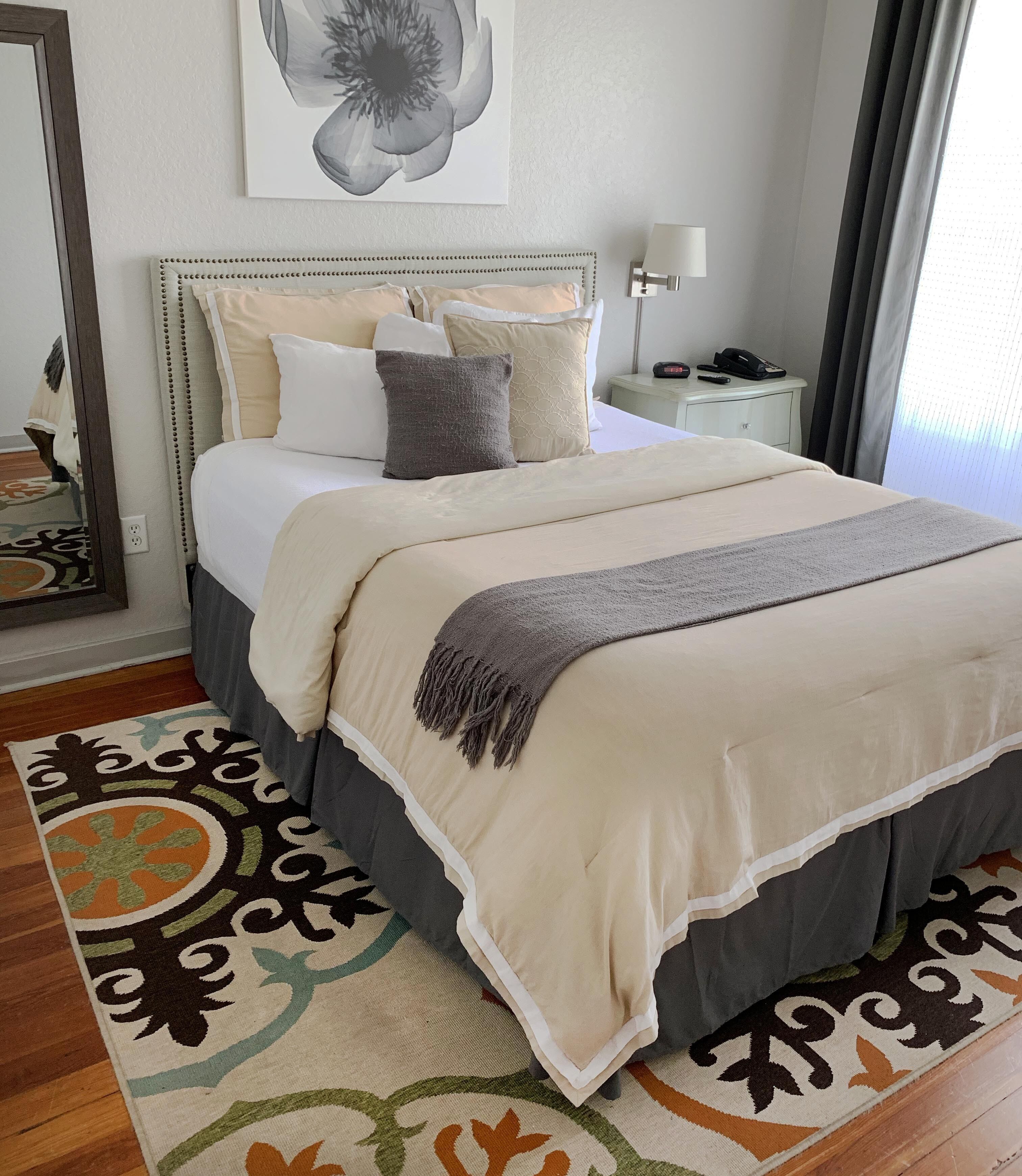 1 chambre, literie de qualité supérieure, décoration personnalisée