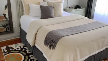 Suite Junior, 1 Tempat Tidur Queen | 1 kamar tidur, seprai premium, dan didekorasi berbeda-beda