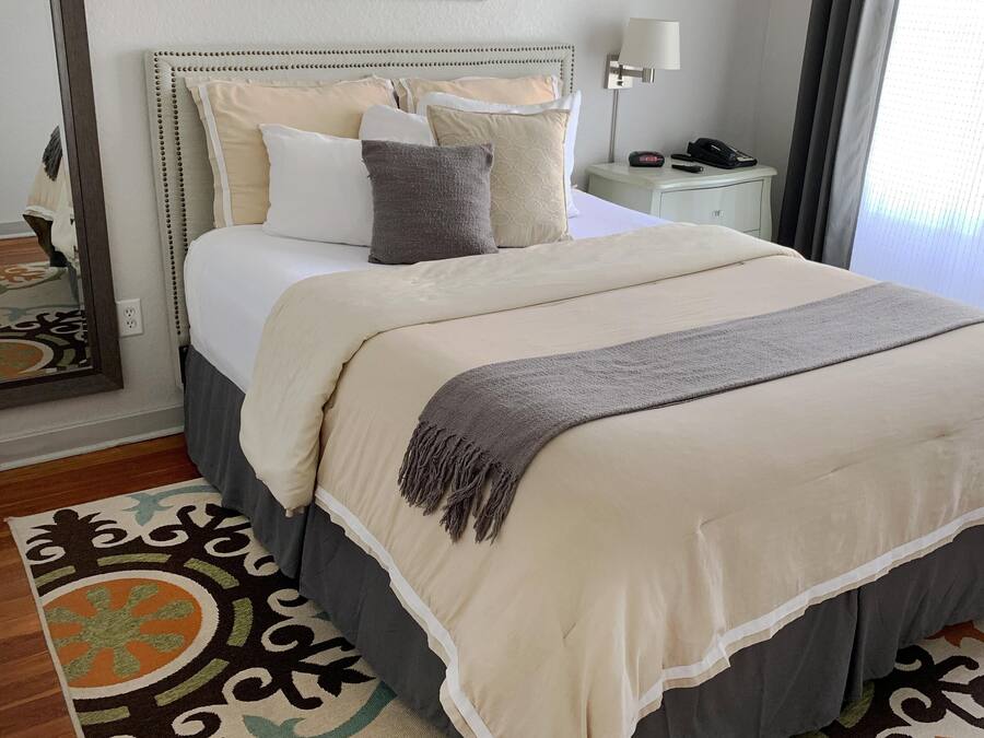 1 chambre, literie de qualité supérieure, décoration personnalisée