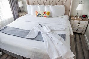 Phòng Suite Elite, 1 giường cỡ king, sân hiên | 1 phòng ngủ, bộ đồ giường cao cấp, trang trí khác biệt 