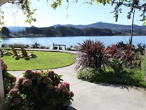 Habitación tradicional, 1 cama King size, sobre el agua | Vista a la playa o el mar
