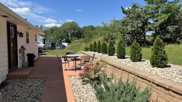 Family House, 3 Bedrooms | Terrace/patio