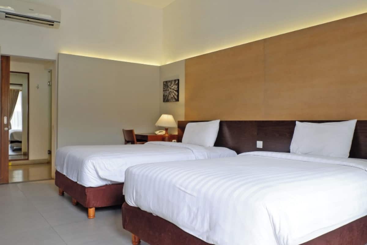 Deluxe Room Pool Access | Minibar, una cassaforte in camera, letti aggiuntivi (a pagamento)