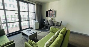 Televisión LED 50 pulgadas con canales de televisión por cable