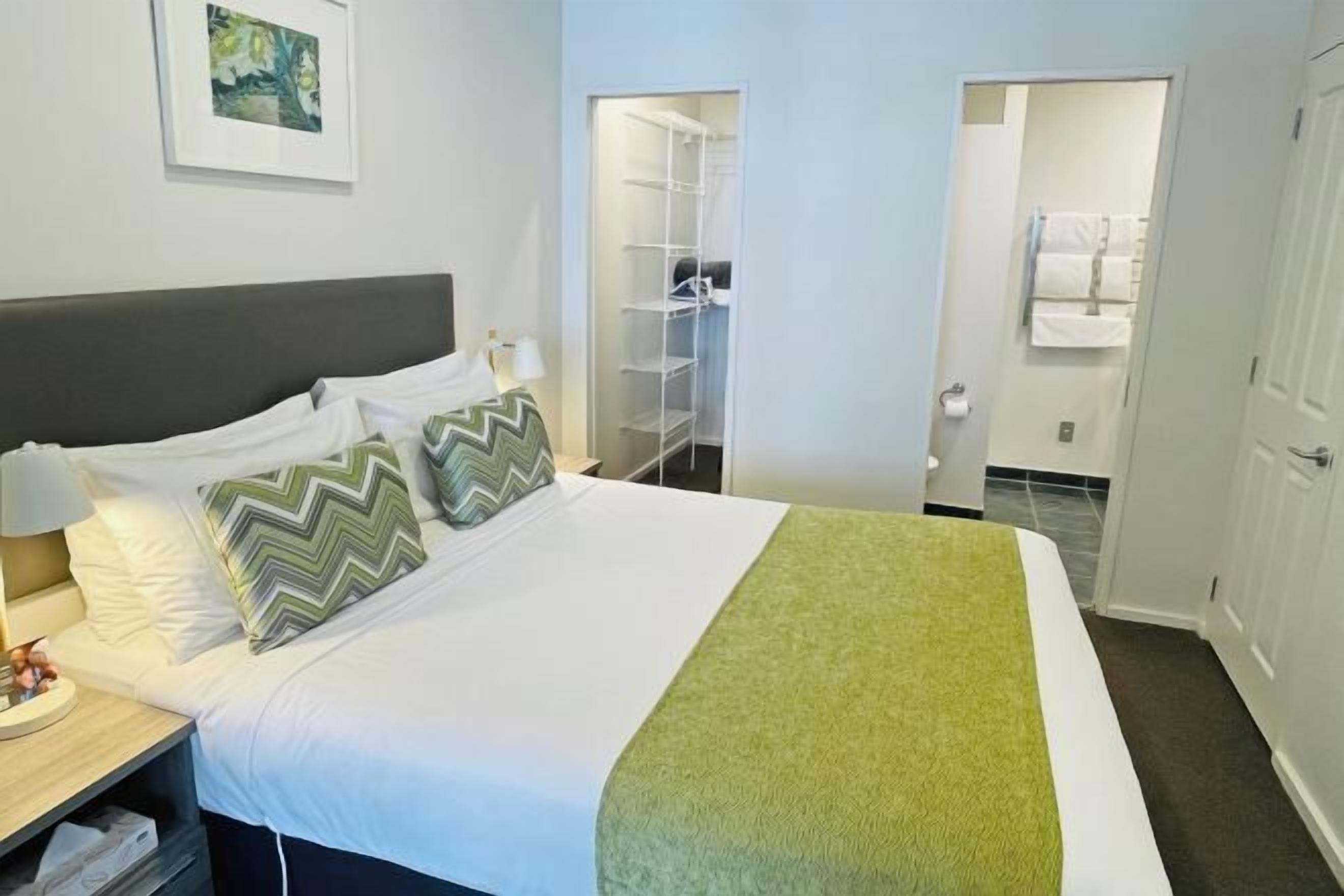 Desk, blackout drapes, iron/ironing board, free WiFi