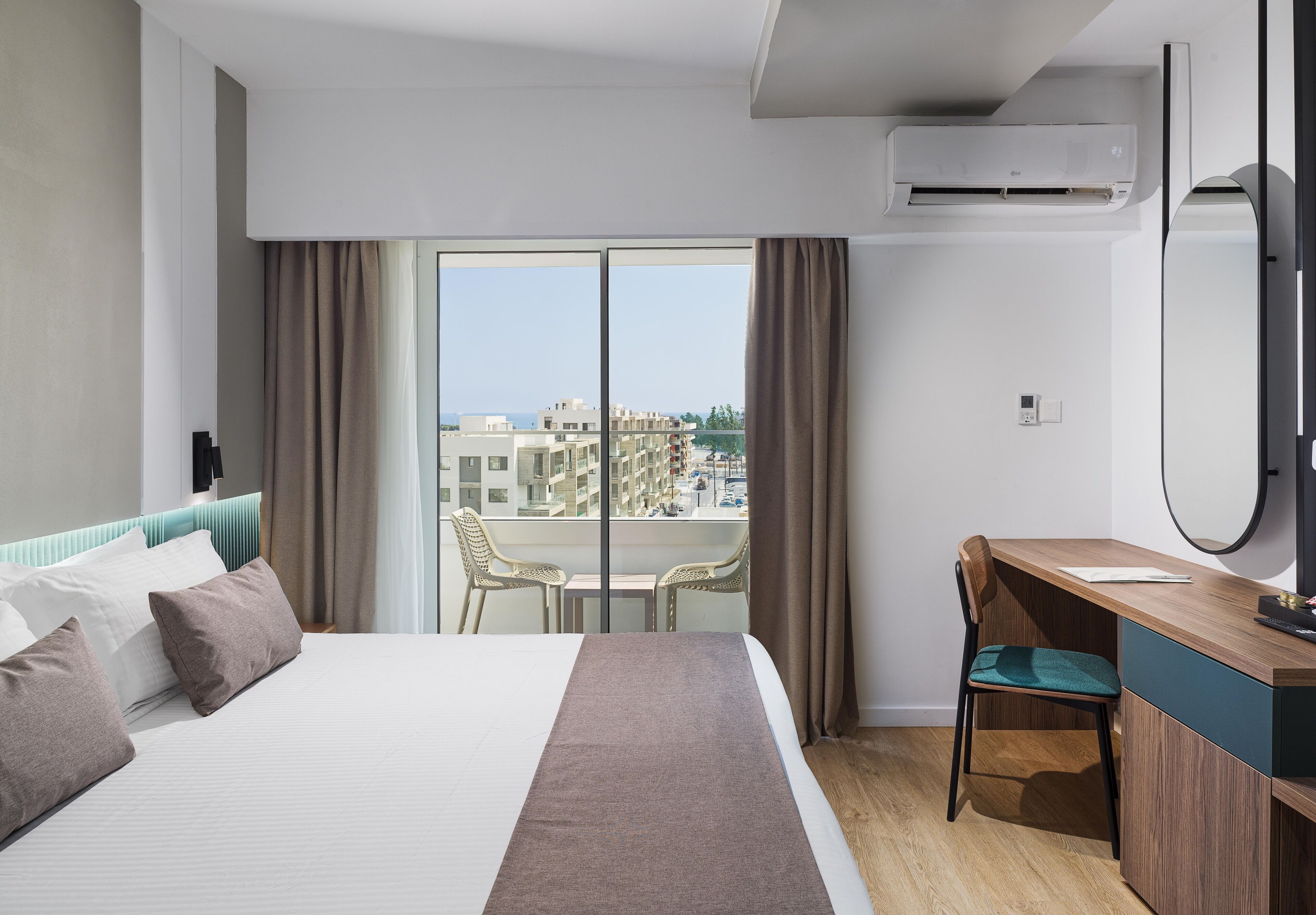 Photo - Pefkos City Hotel