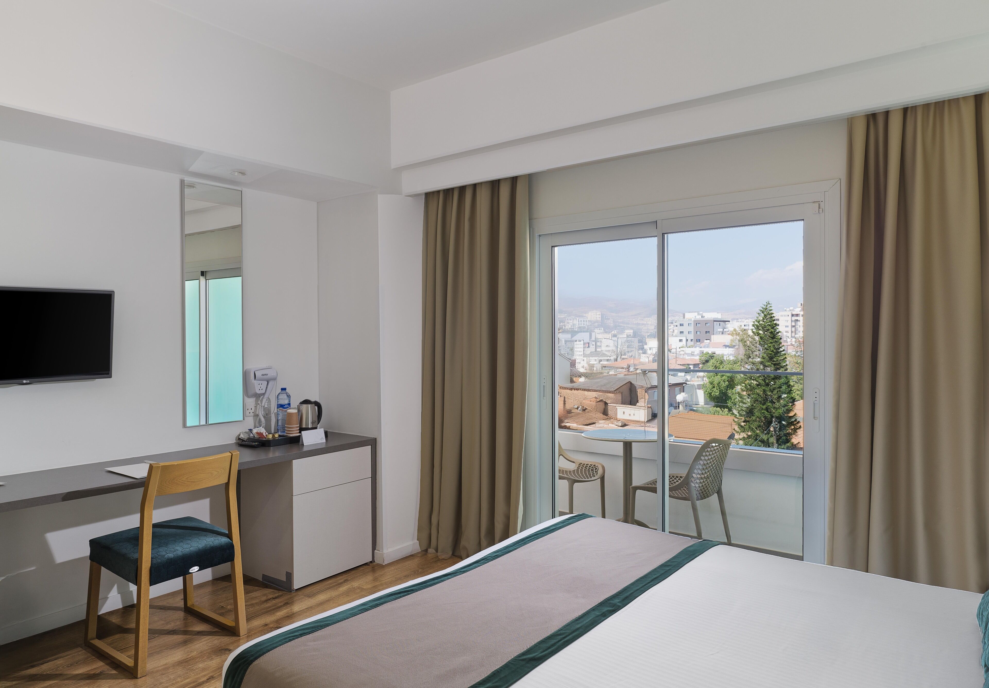 Photo - Pefkos City Hotel