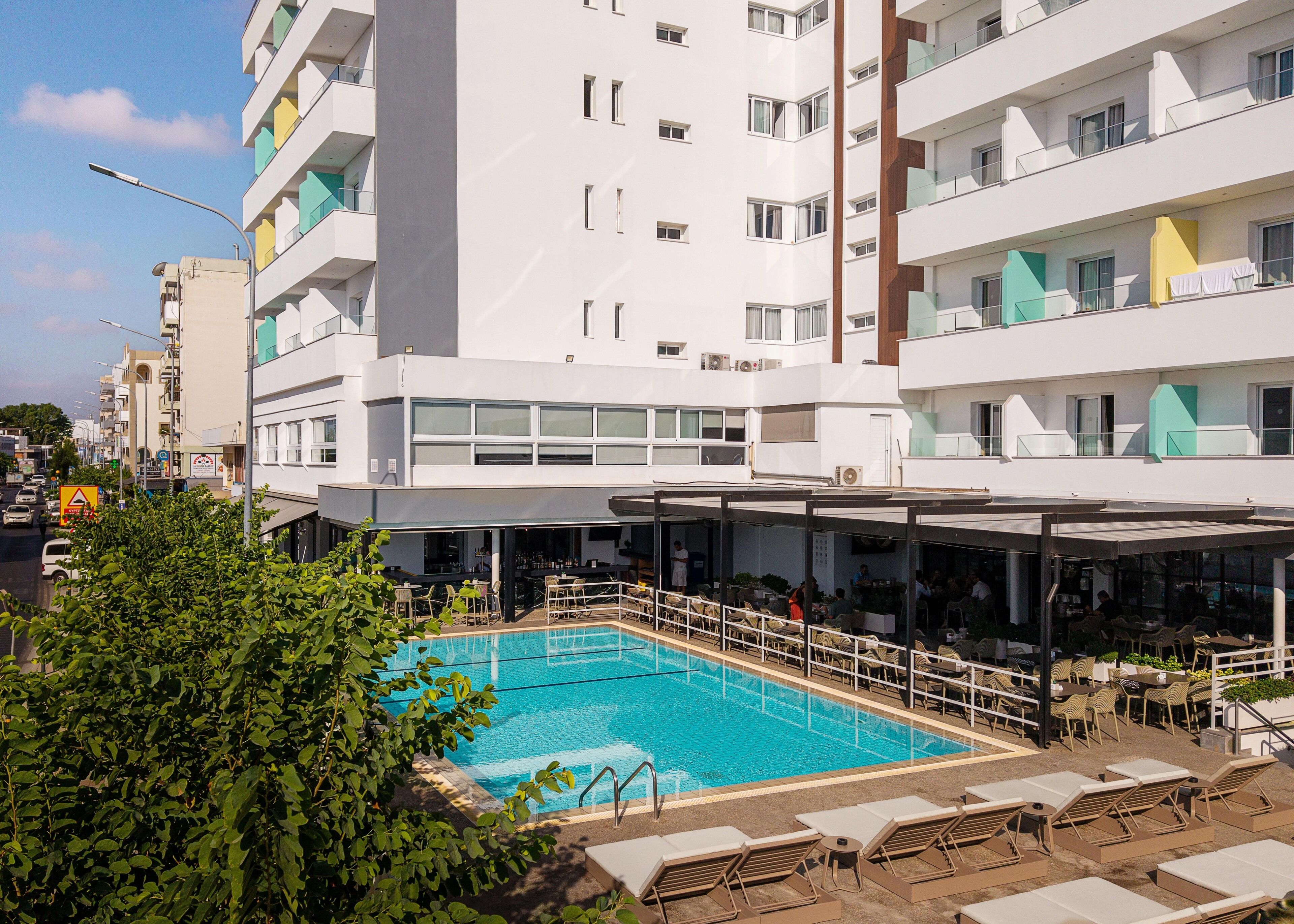 Photo - Pefkos City
