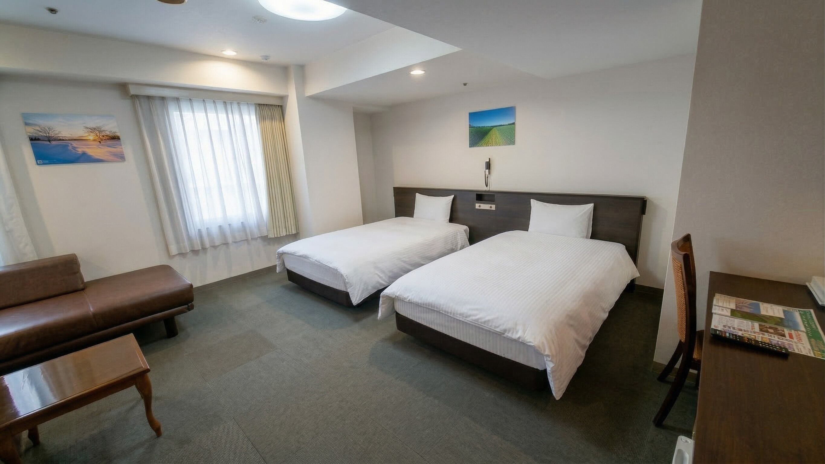 Superior Twin Room, Non Smoking | Down comforters, desk, laptop workspace, blackout drapes