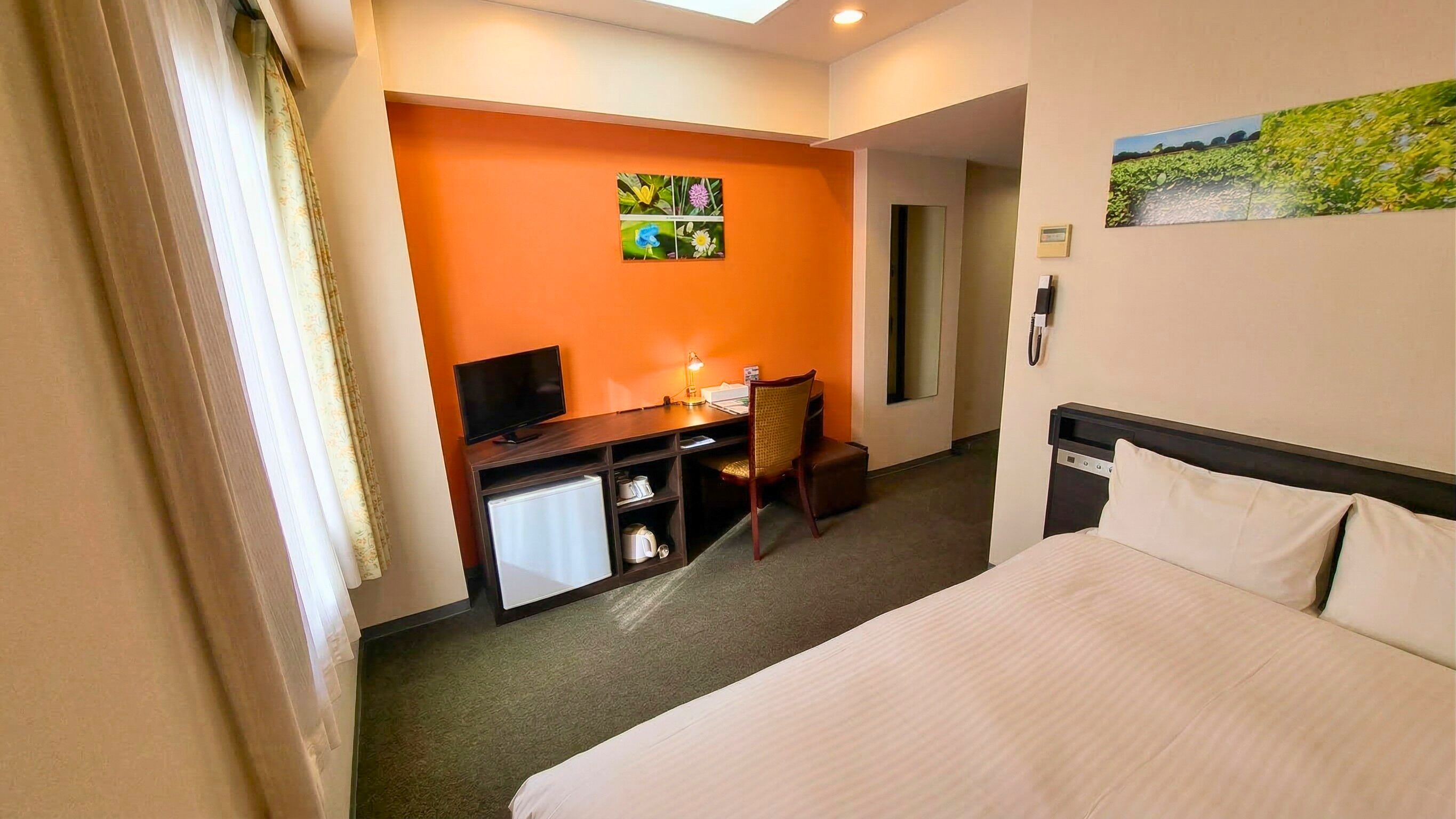 Double Room, Non Smoking | Down comforters, desk, laptop workspace, blackout drapes