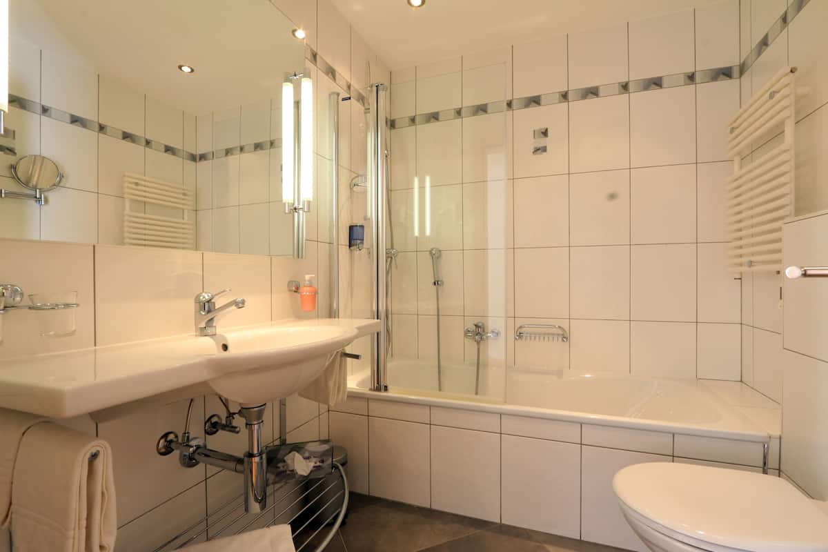 family room, balcony | bathroom | hair dryer, towels