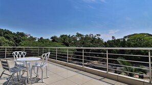 Family Room | Terrace/patio - Khayalami Hotels - Mbombela (Mbombela)