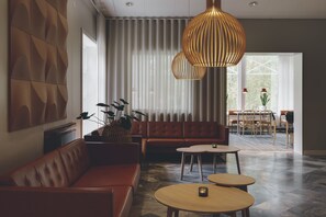 Café da manhã, almoço e jantar; culinária local, vistas para o jardim 