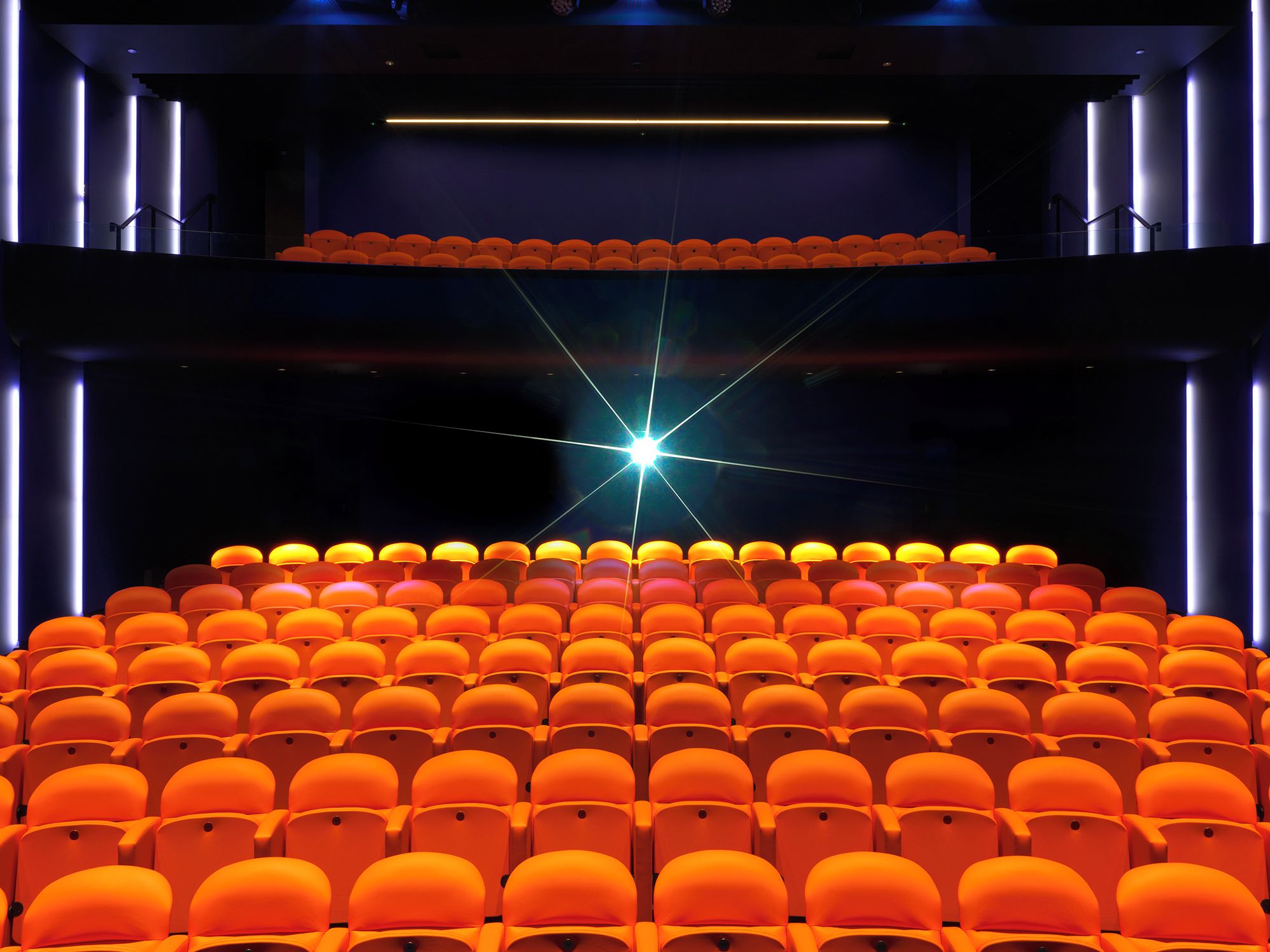 Pertunjukan teater