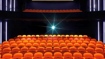 Pertunjukan teater