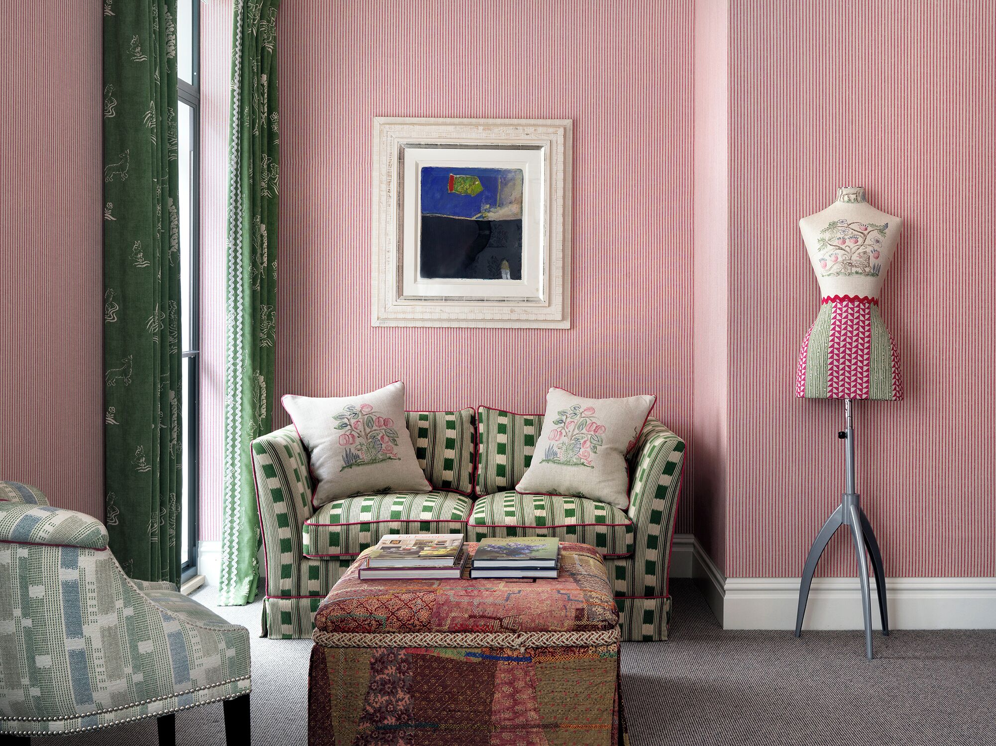 deluxe room | premium bedding, minibar, in-room safe, individually decorated