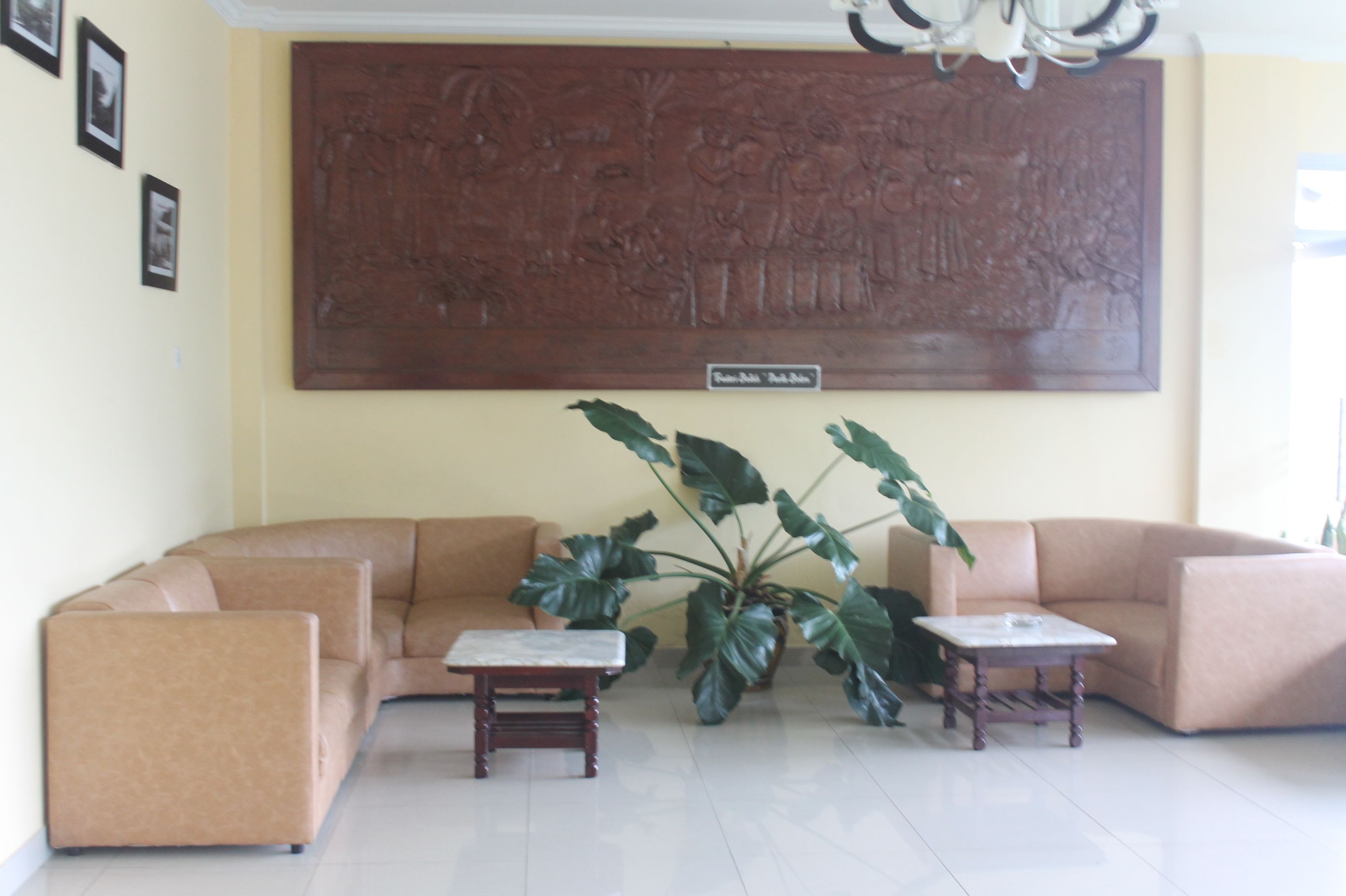 Bar-salon dans le hall
