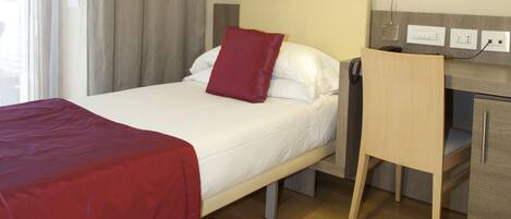 Minibar, in-room safe, desk, laptop workspace